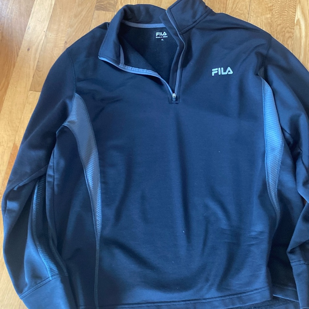 Fila. Long sleeve. Black and grey. Pullover.
